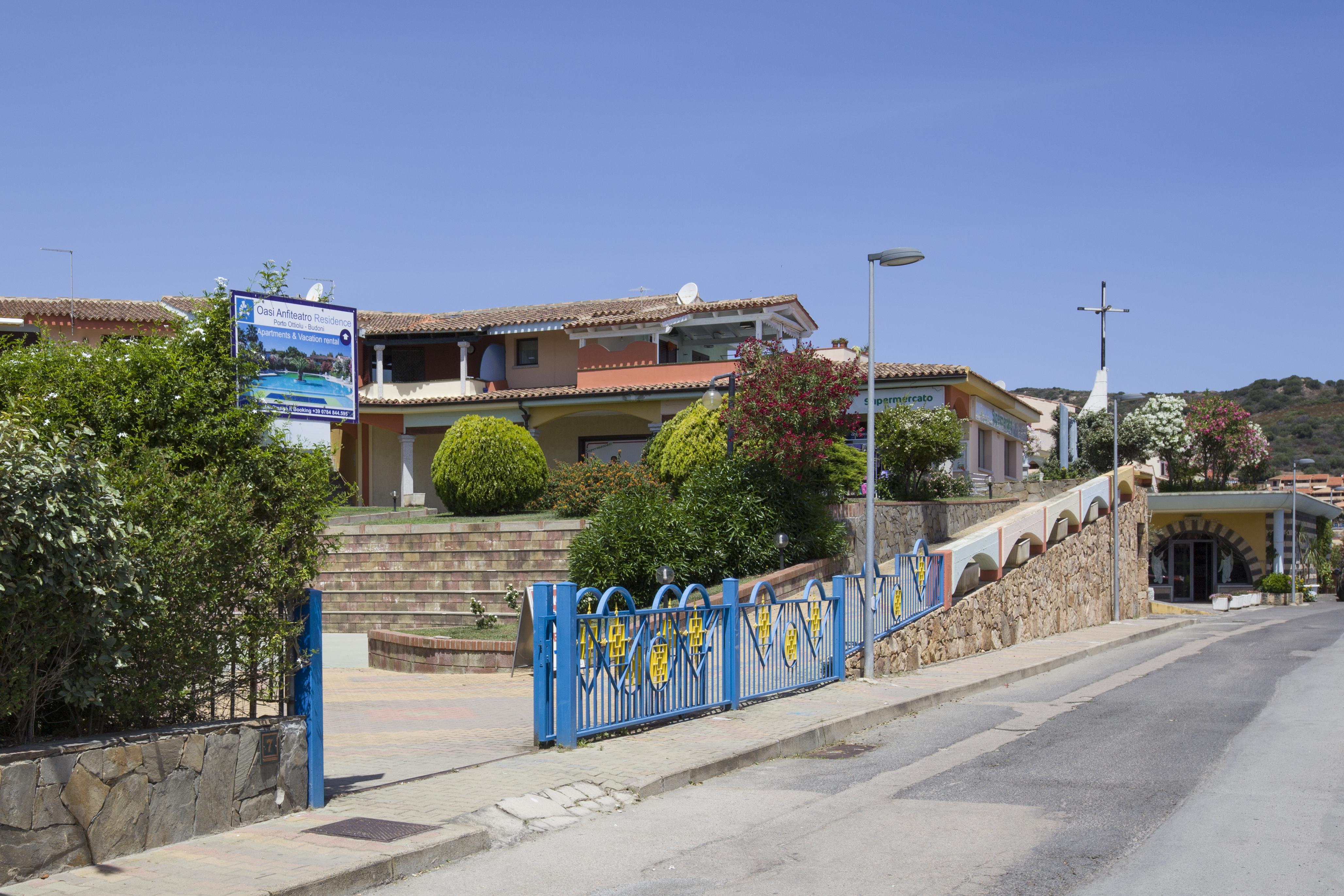 Residence Oasi Anfiteatro Porto Ottiolu Exterior foto